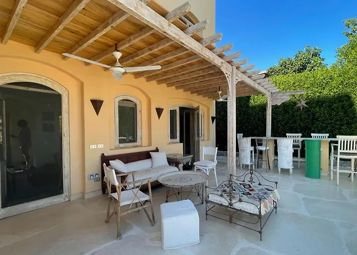 El Gouna, Upper Nubia 3-bedroom Detached With Private Pool, Sleeps 6 Persons Villa *