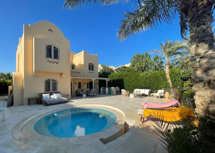 Villa El Gouna, Upper Nubia 3-bedroom Detached With Private Pool, Sleeps 6 Persons *